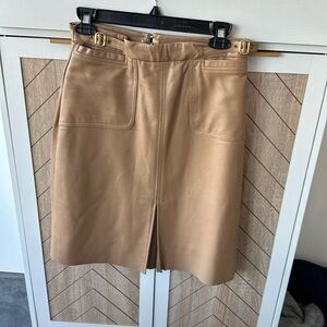 Chic Tan leather Pencil Skirt with Front Pockets